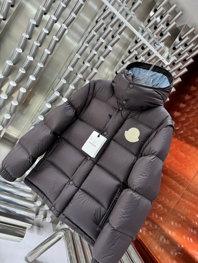 ハイクオリティダウンジャケット側面デザイン